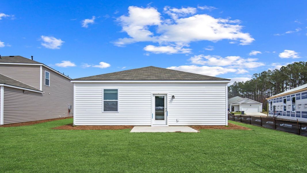 Exterior details and patio area of a home in The Retreat at East Argent, Ridgeland (Image 4).