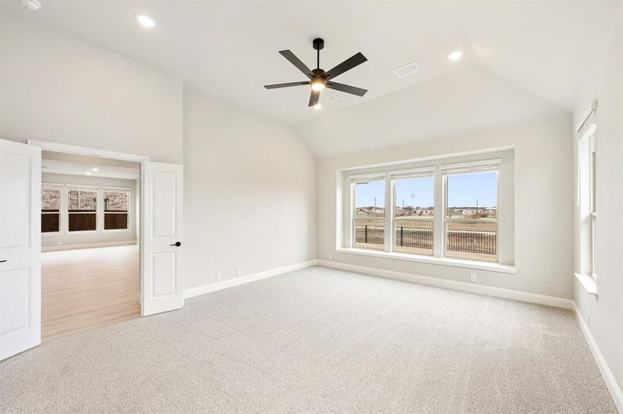 Spacious, unfurnished interior of a new home in Silo Mills, Joshua (Image 39).