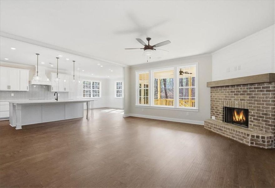 Spacious, unfurnished interior of a new home in Bradley Gin, Monroe (Image 38).