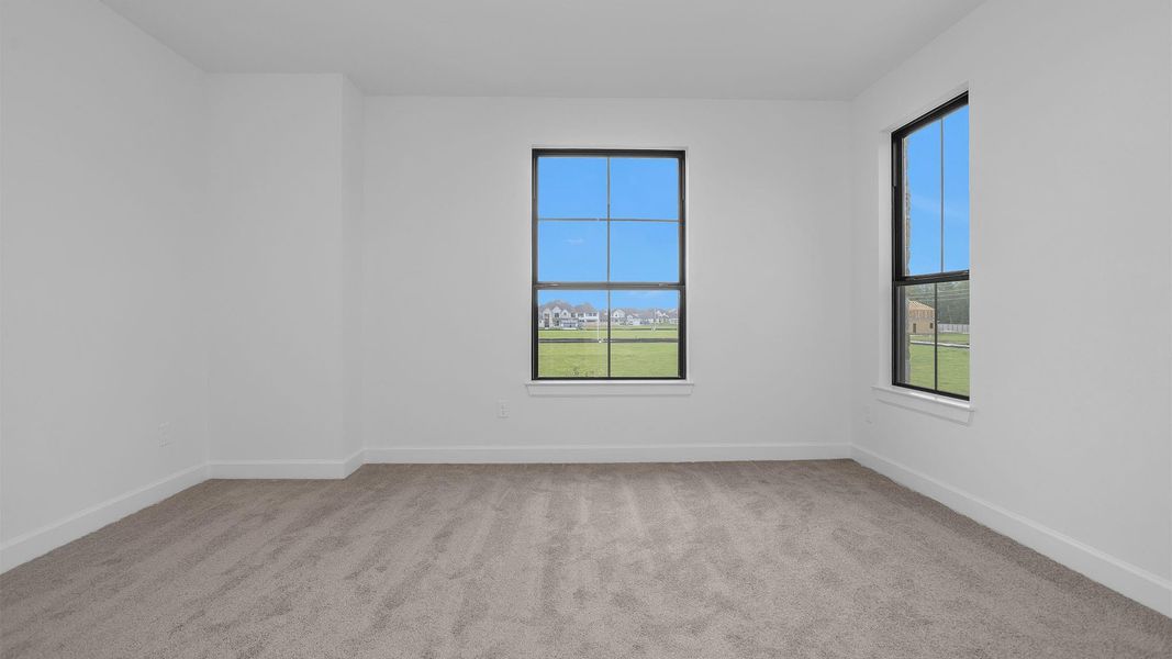 Spacious, unfurnished interior of a new home in Fulshear Lakes 80', Fulshear (Image 14).