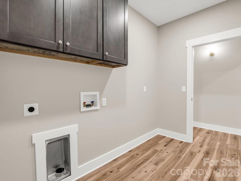 Spacious, unfurnished interior of a new home in , Morganton (Image 32).