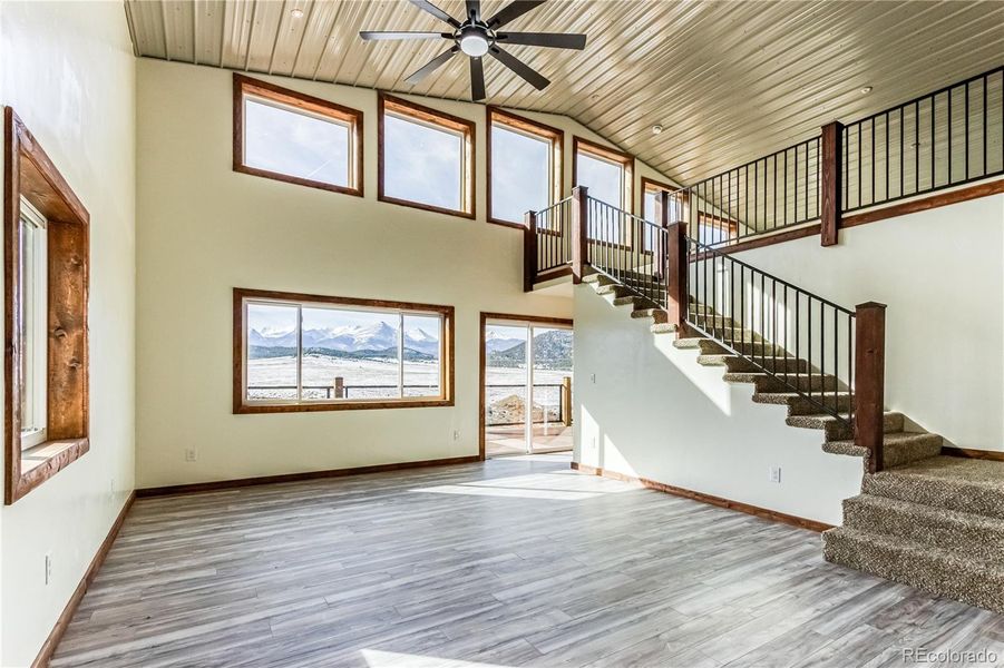 Great Room with Amazing Views