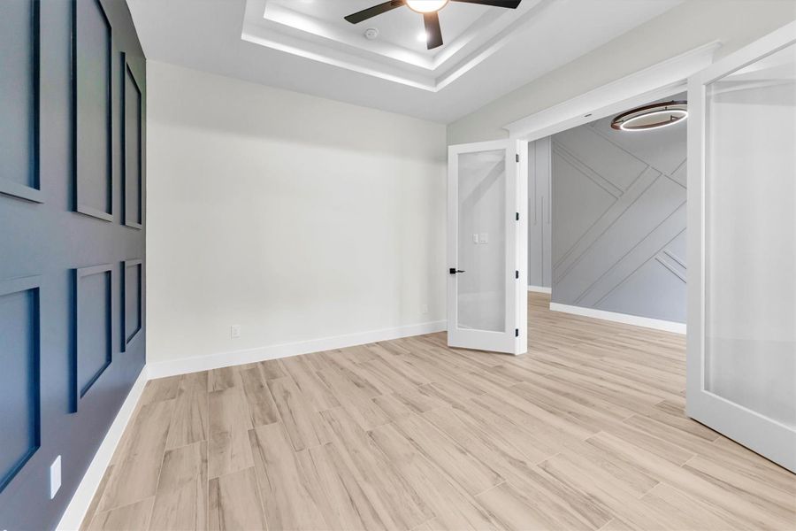 Spacious, unfurnished interior of a new home in , Conroe (Image 20).