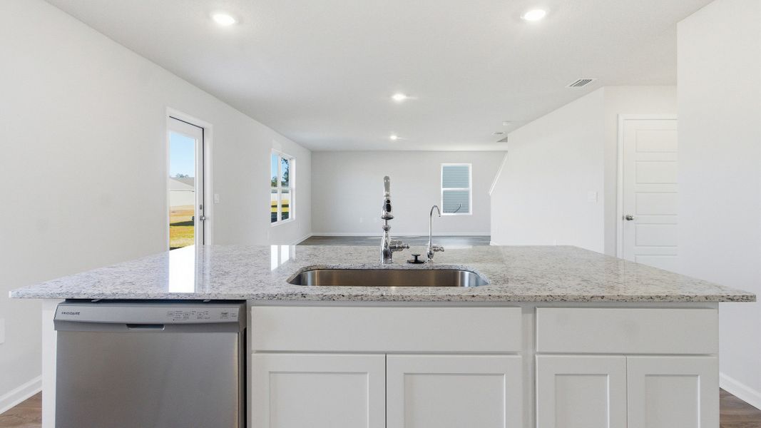 Furnished interior view inside a new home in Wesley Park, Crawfordville (Image 6).