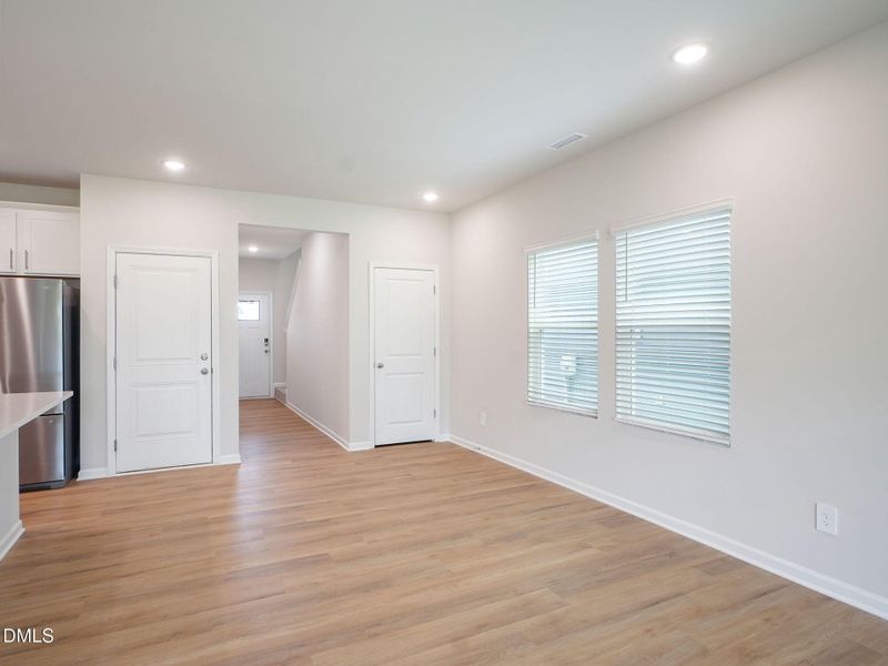 10-web-or-mls-Raleigh - River Glen - 636