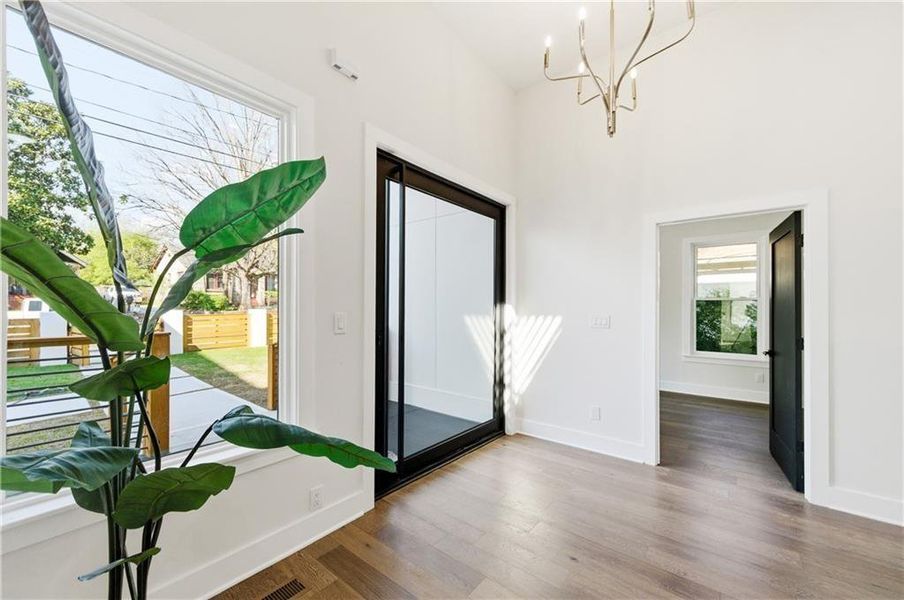 Spacious, unfurnished interior of a new home in , Atlanta (Image 22).