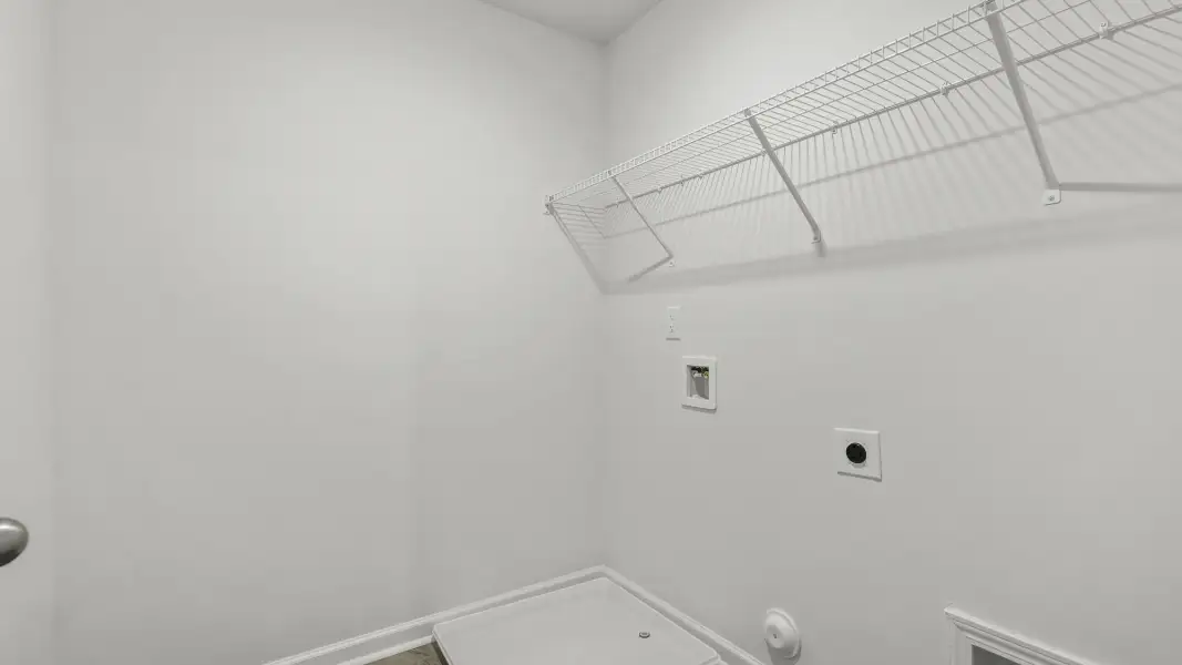 Spacious, unfurnished interior of a new home in Owens Ridge, Lexington (Image 16).