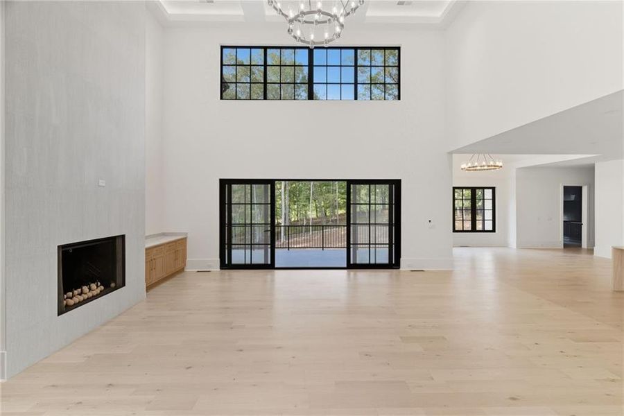 Spacious, unfurnished interior of a new home in , Alpharetta (Image 88).