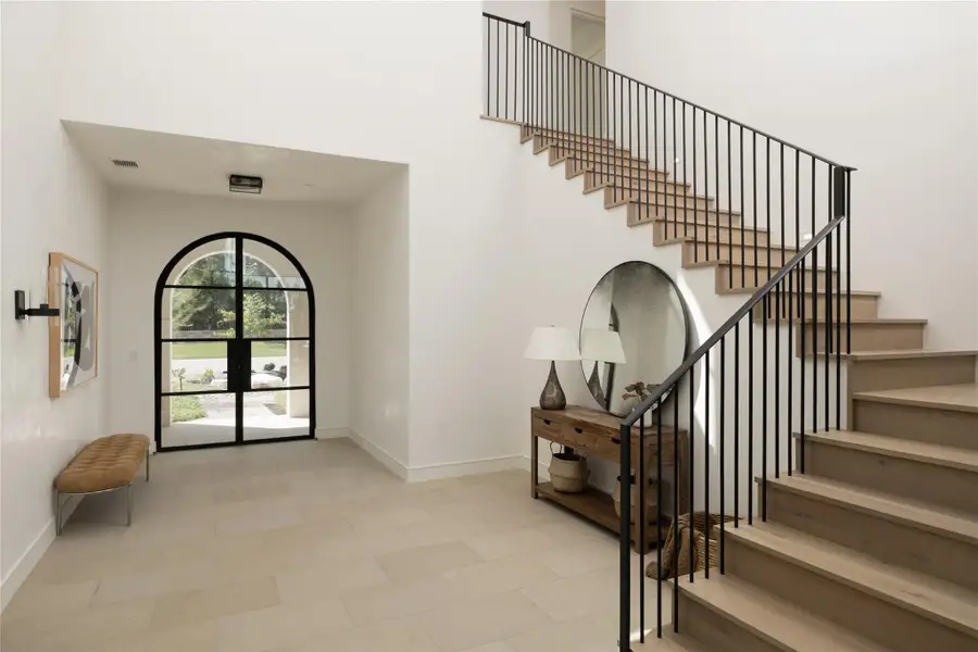 Furnished interior view inside a new home in Amarra Villas, Austin (Image 7).