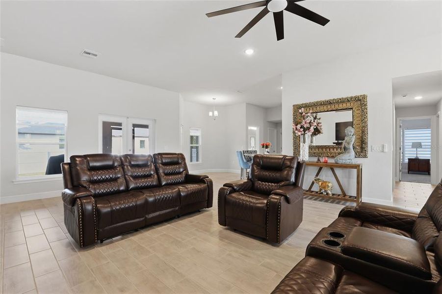 Furnished interior view inside a new home in South Gulf Cove, Port Charlotte (Image 28).