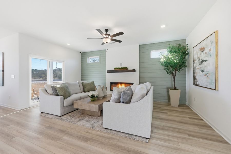 Representative furnished interior of a home built from the Courtney II by Great Southern Homes in Briarfield, Conway (Image 16).