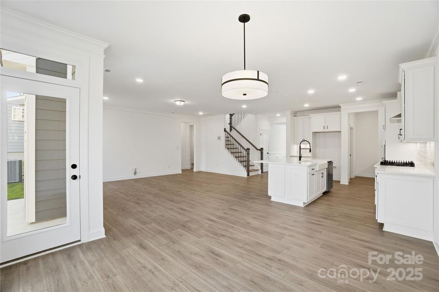 Spacious, unfurnished interior of a new home in Summerlin, Mooresville (Image 18).