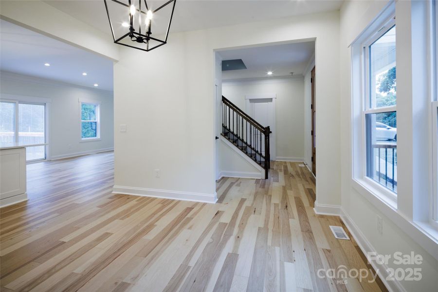Spacious, unfurnished interior of a new home in , Davidson (Image 14).