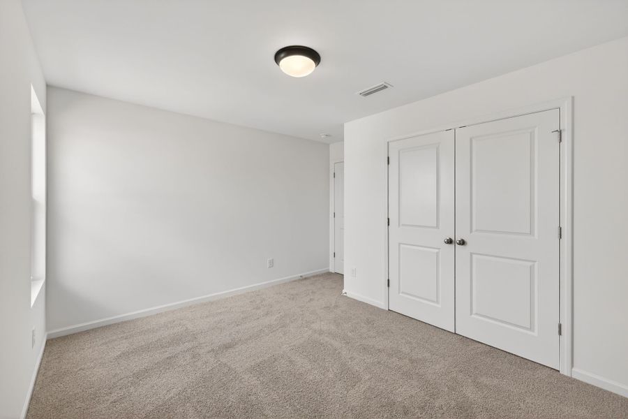 Spacious, unfurnished interior of a new home in Edgewater - Cottage Greens, Lancaster (Image 24).