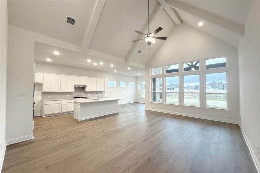 Spacious, unfurnished interior of a new home in Ridge Park Estates, Royse City (Image 18).