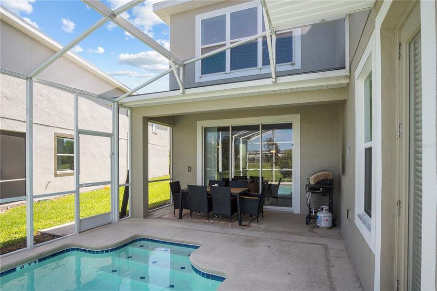 Exterior details and patio area of a home in , Davenport (Image 24).