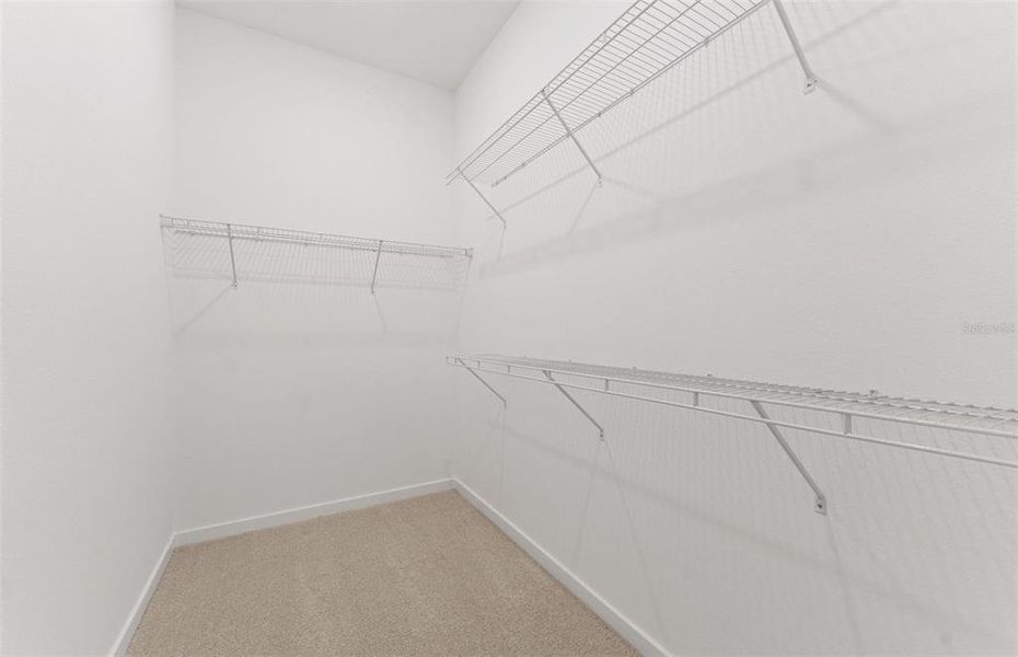 Owner's Walk-in Closet Owner's Walk-in Closet