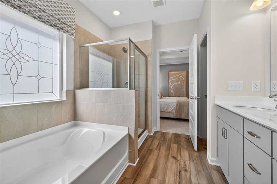 Furnished interior view inside a new home in North Haven, Rome (Image 22).