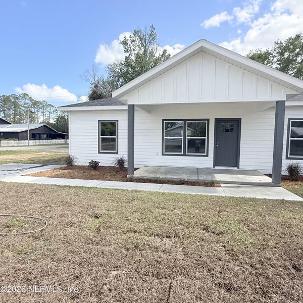 Front exterior of a new home in , Lake Butler, FL, highlighting curb appeal (Image 24). Front exterior of a new home in , Lake Butler, FL, highlighting curb appeal (Image 24).