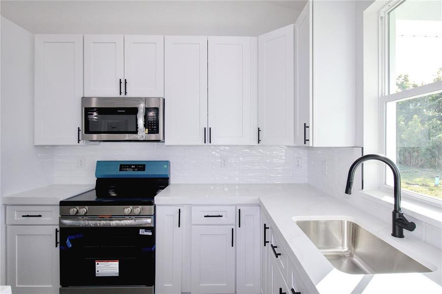 Furnished interior view inside a new home in , Avon Park (Image 8). Furnished interior view inside a new home in , Avon Park (Image 8).