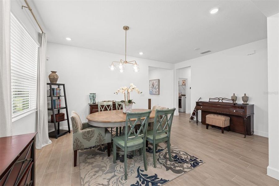Furnished interior view inside a new home in , Clermont (Image 11).
