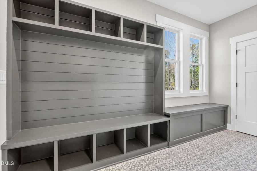 26-web-or-mls-529-hillard-ln-annice-broa