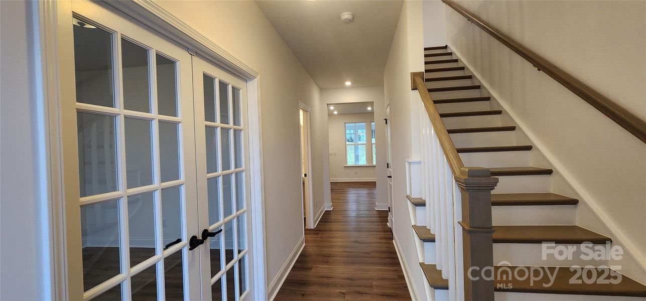 **PHOTO REPRESENTATION ONLY** DESIGN SELECTIONS MAY VARY **PHOTO REPRESENTATION ONLY** DESIGN SELECTIONS MAY VARY