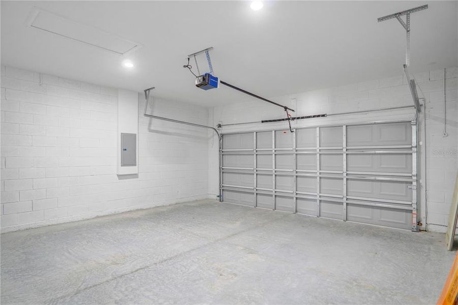 Spacious, unfurnished interior of a new home in , Ocala (Image 32). Spacious, unfurnished interior of a new home in , Ocala (Image 32).