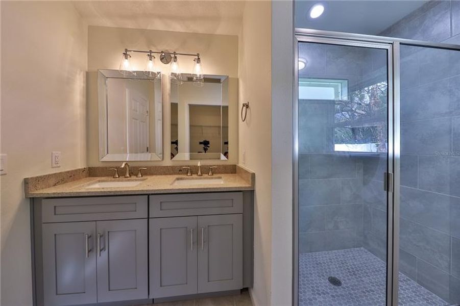 Image 9 of a home in .