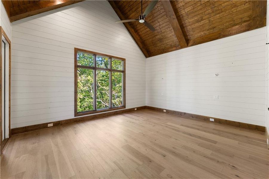 Spacious, unfurnished interior of a new home in , Dahlonega (Image 26).