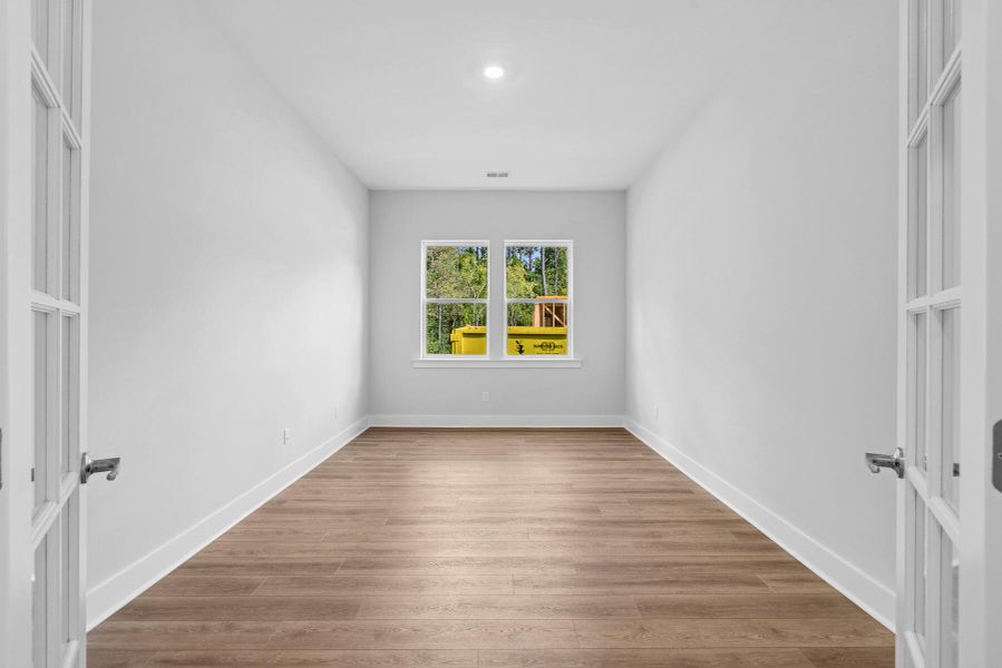 Spacious, unfurnished interior of a new home in Point Hope - Village Collection, Charleston (Image 13).