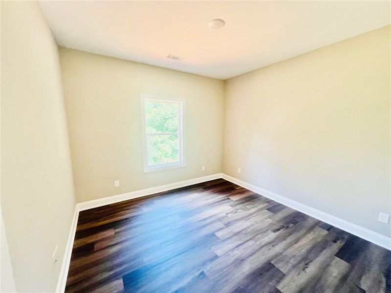 Spacious, unfurnished interior of a new home in , Taylorsville (Image 18).