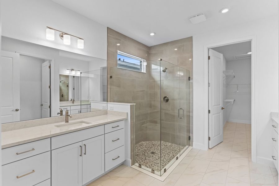 Owner's Bath