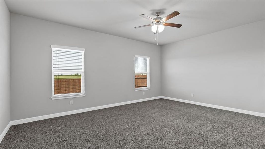 Spacious, unfurnished interior of a new home in Sandstone Estates, Granbury (Image 31).