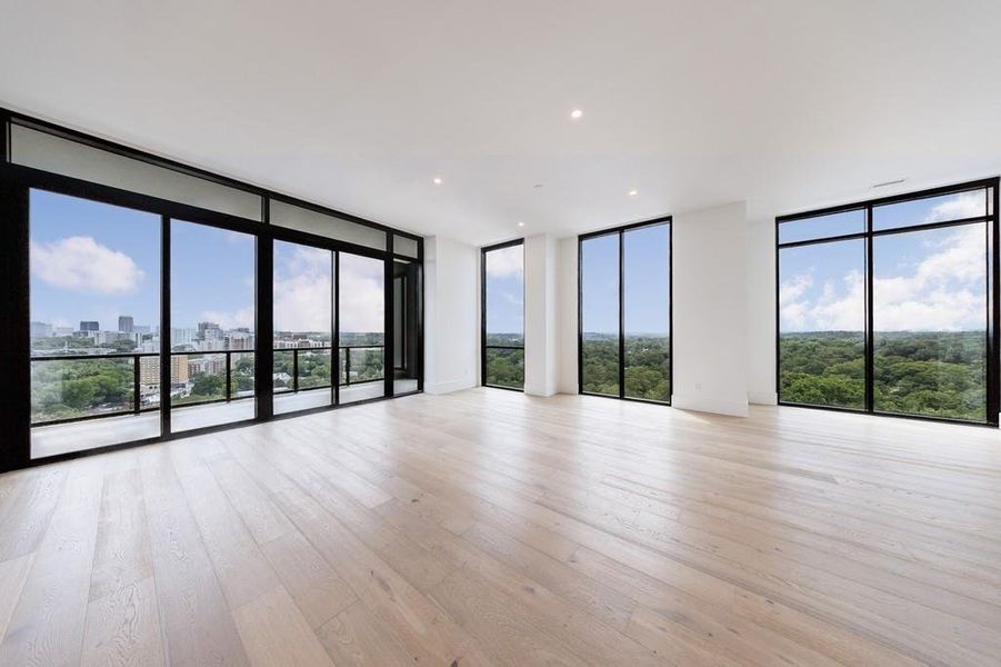 Spacious, unfurnished interior of a new home in The Dillon Buckhead, Atlanta (Image 35).