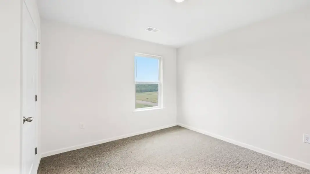 Spacious, unfurnished interior of a new home in Spring Ridge, Anderson (Image 27).