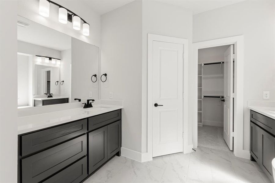 18. 1704 Possum - Bath (2)