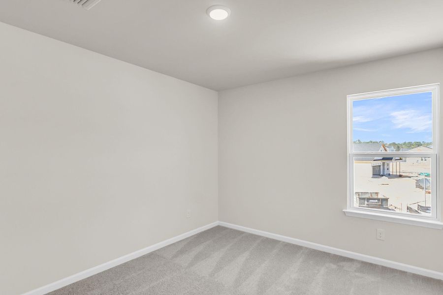 Spacious, unfurnished interior of a new home in , Ravenel (Image 40).