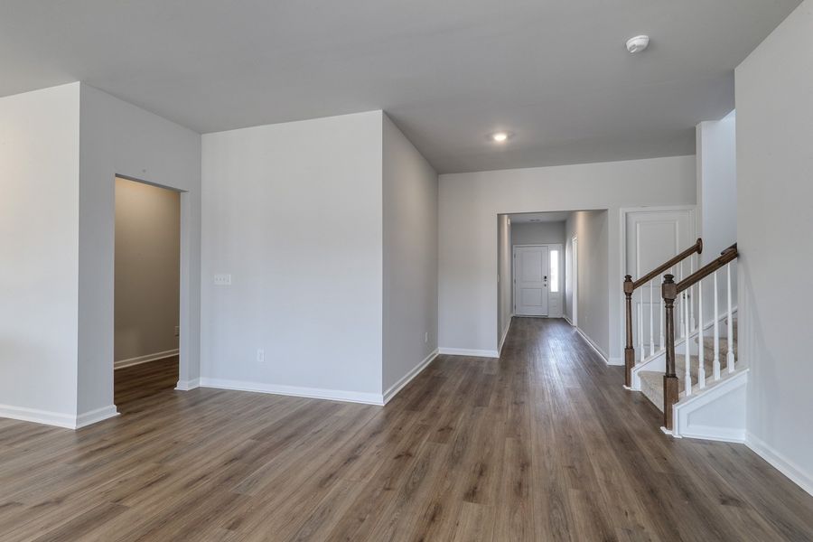 Spacious, unfurnished interior of a new home in Allston Park, Calabash (Image 23).