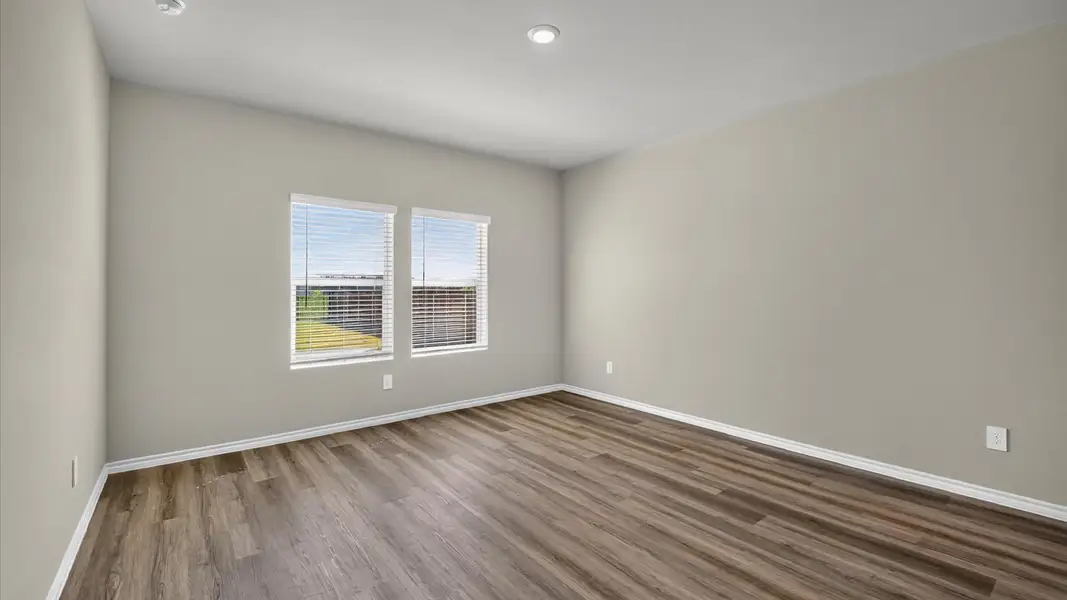 Spacious, unfurnished interior of a new home in Bella Vista, Granbury (Image 20). Spacious, unfurnished interior of a new home in Bella Vista, Granbury (Image 20).
