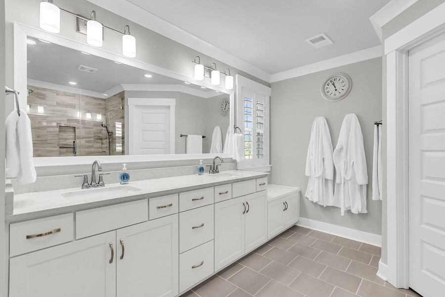 Furnished interior view inside a new home in Hewing Farms, Summerville (Image 32).