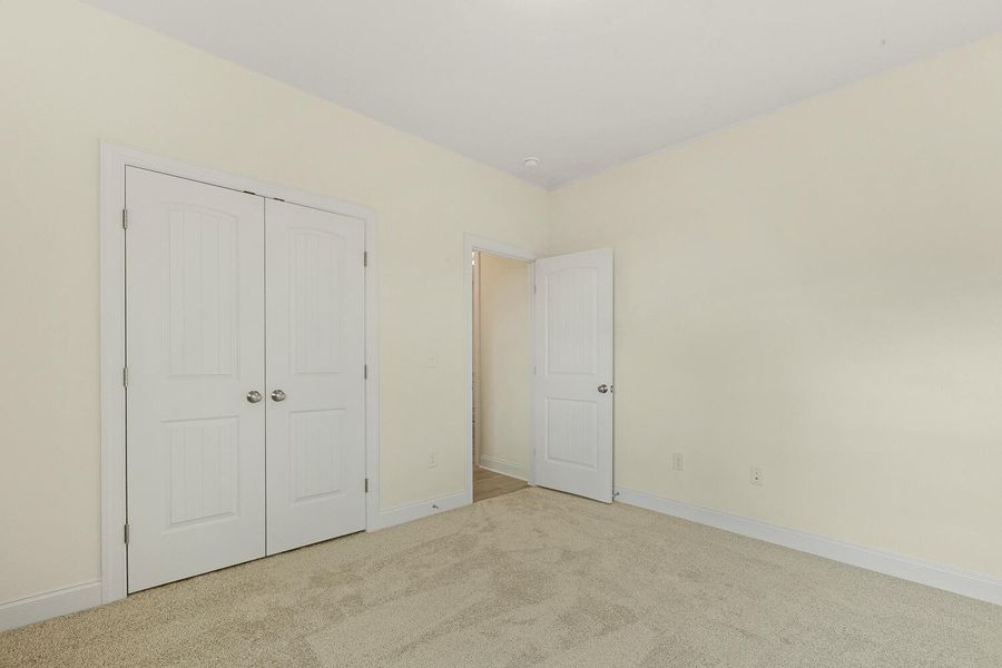 Spacious, unfurnished interior of a new home in Berea Farms, Four Oaks (Image 29).