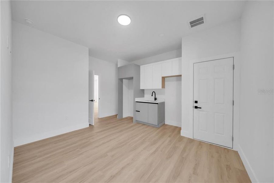 Spacious, unfurnished interior of a new home in , North Port (Image 39). Spacious, unfurnished interior of a new home in , North Port (Image 39).