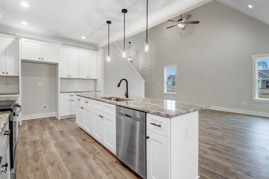 14-17 Birchtop Cir-14 14-17 Birchtop Cir-14