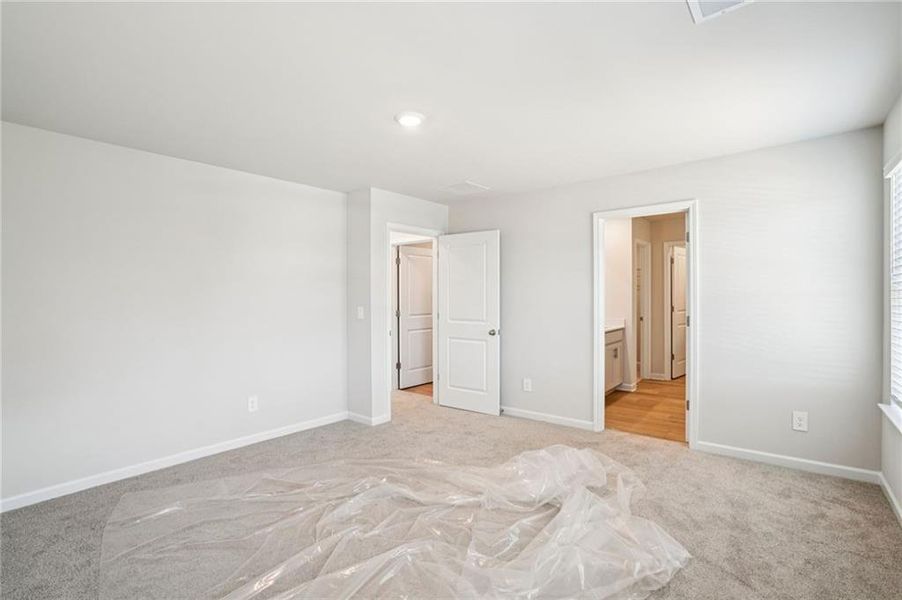 Spacious, unfurnished interior of a new home in Hawthorne Station, College Park (Image 44). Spacious, unfurnished interior of a new home in Hawthorne Station, College Park (Image 44).