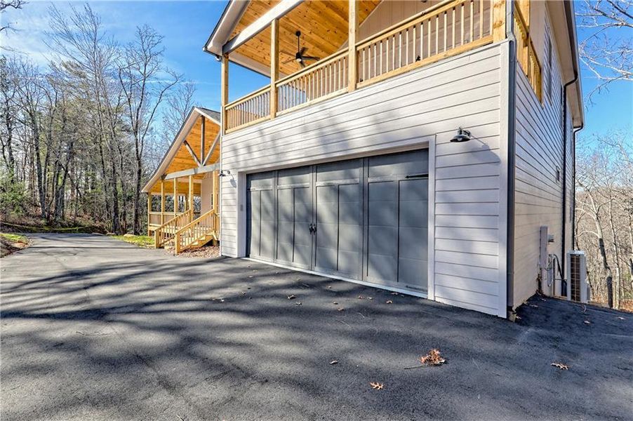Exterior details and patio area of a home in , Clayton (Image 66).