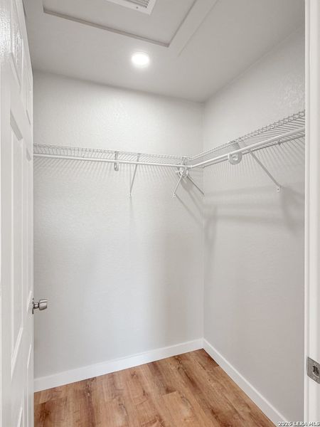 Spacious, unfurnished interior of a new home in , Spring Branch (Image 38).