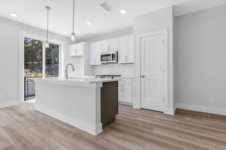 Furnished interior view inside a new home in Echo Park, Suwanee (Image 12).