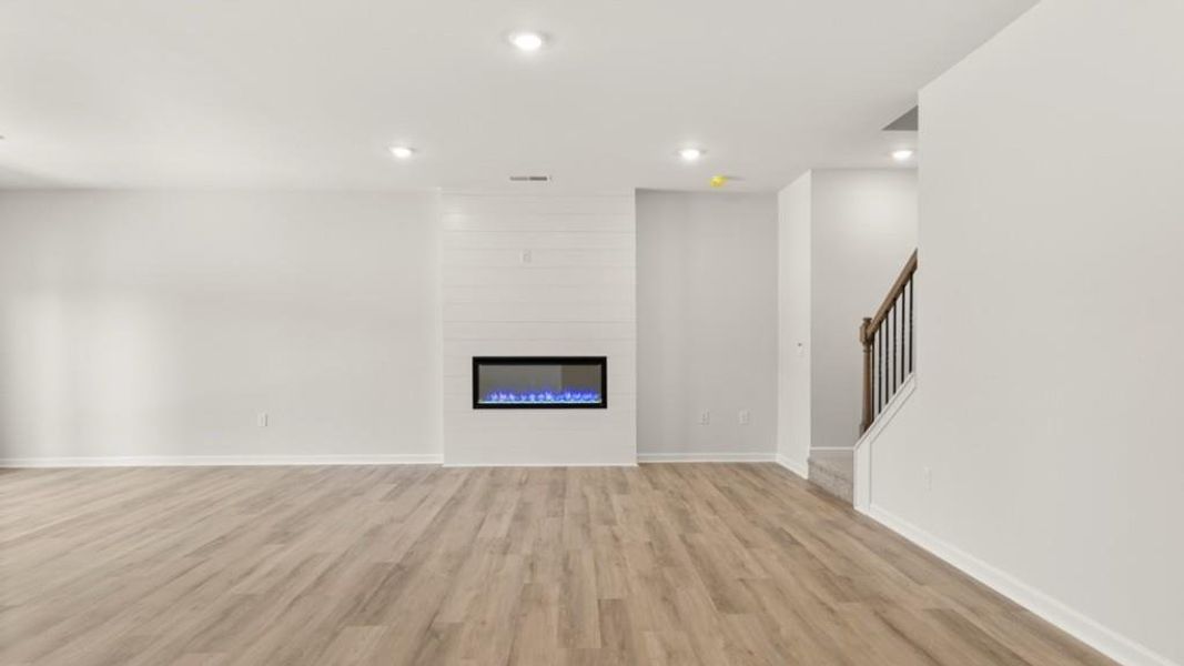 Spacious, unfurnished interior of a new home in Village at Pine Valley, Gainesville (Image 18). Spacious, unfurnished interior of a new home in Village at Pine Valley, Gainesville (Image 18).