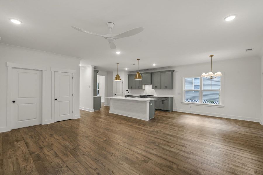 Image 36 of a home in .